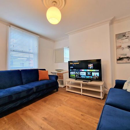 Cosy Home In Kensington - Great Location! 3 Minutes Walk To Earl'S Court Station London Exterior foto
